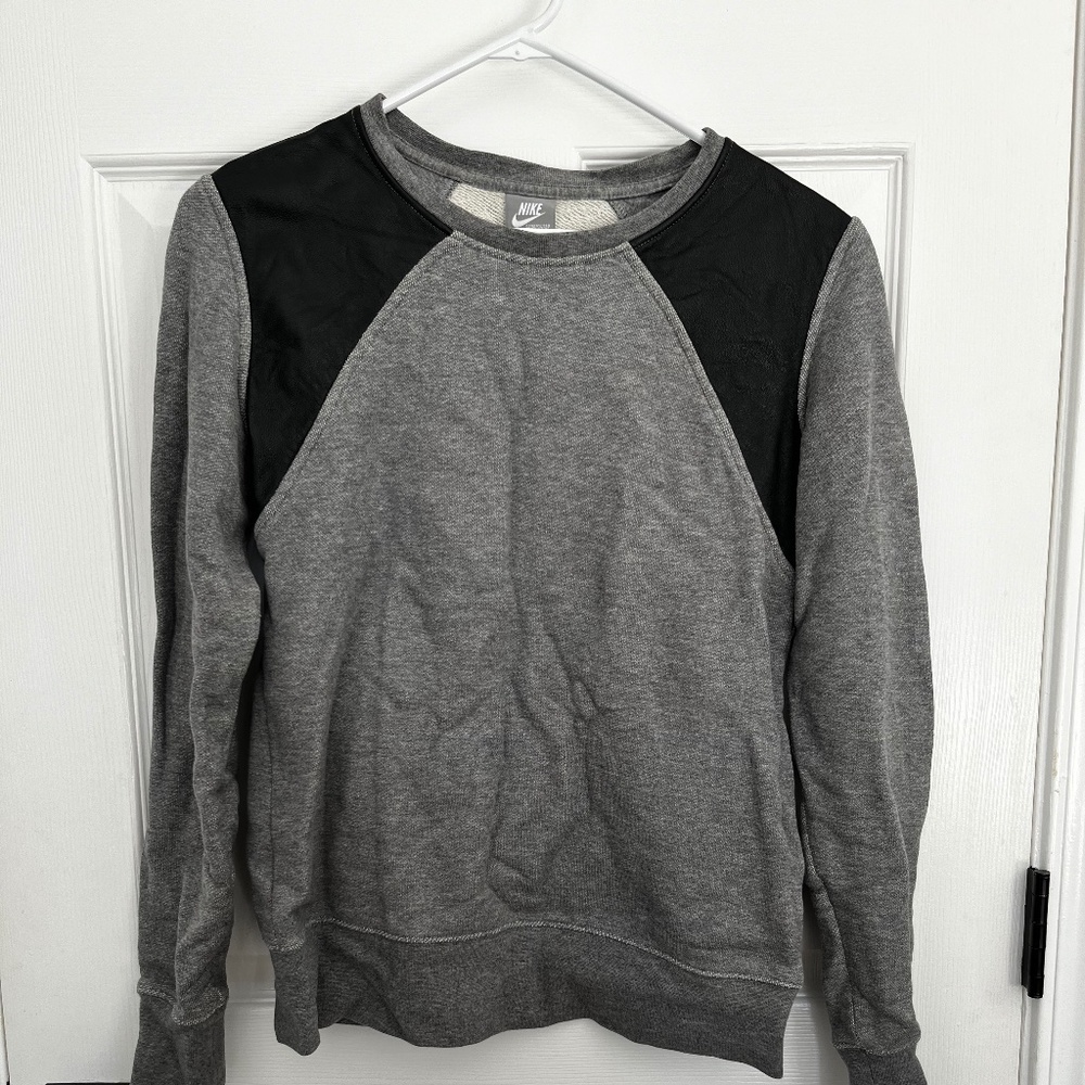 Special edition Nike sweatshirt